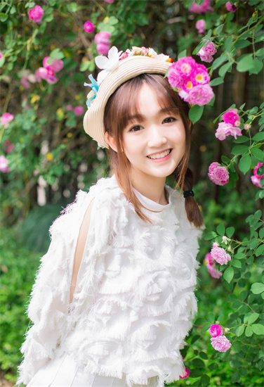 草莓丝瓜向日葵绿巨人截图1