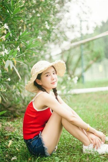 秋葵视频男的加油女人的美容院免费下载最新截图1