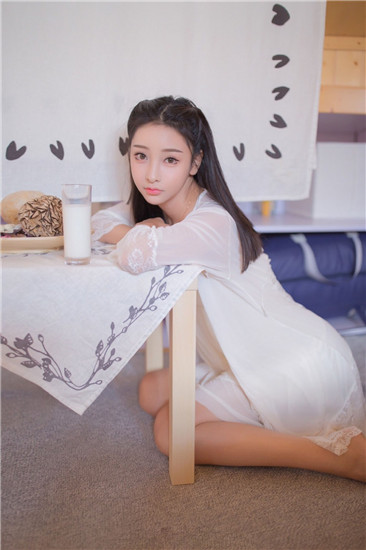 草莓丝瓜芭乐樱桃秋葵小蝌蚪榴莲解锁版下载截图1