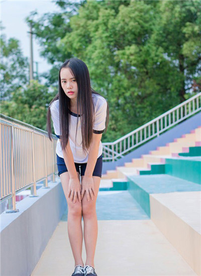 草莓丝瓜向日葵芭乐黄瓜小猪汅解锁版截图3