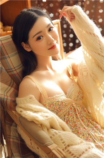 丝瓜草莓香蕉绿巨人幸福宝截图1