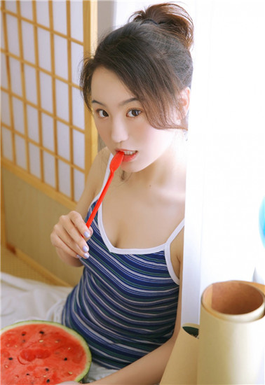 草莓视频最新版下载无限观看截图3