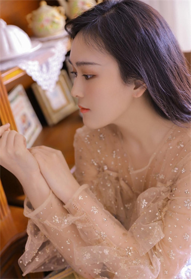 草莓榴莲丝瓜向日葵绿巨人解锁版截图3
