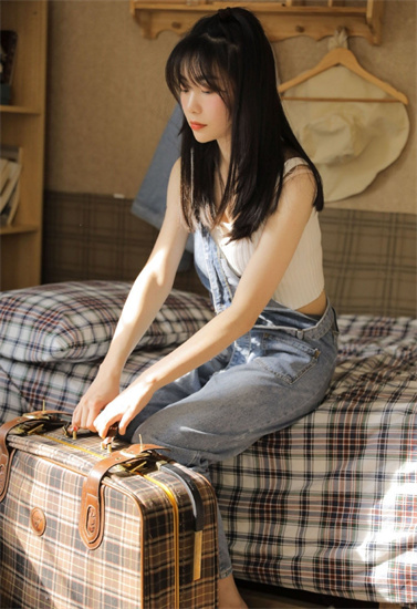 草莓榴莲向日葵绿巨人截图3