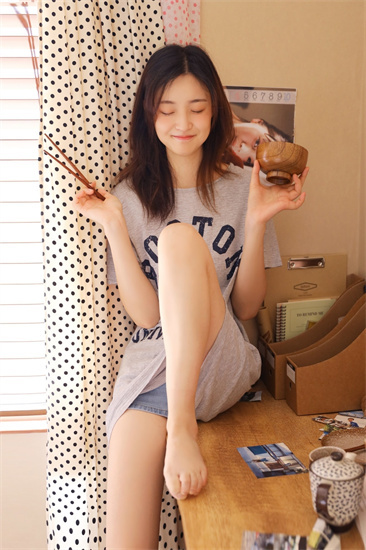 草莓榴莲正版深夜释放自己截图3
