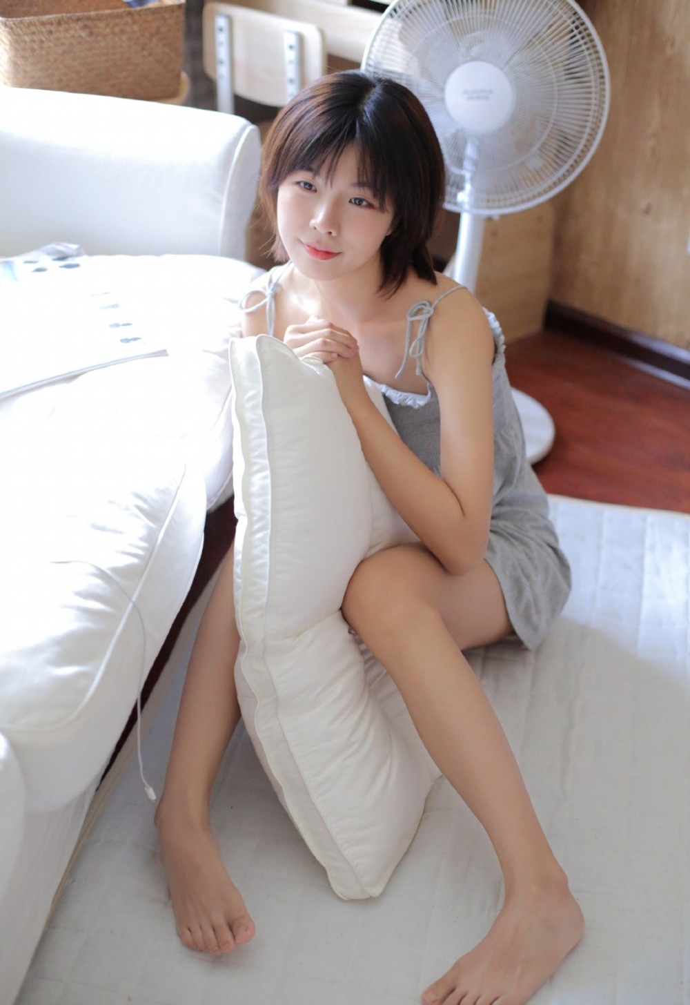小蝌蚪草莓樱桃丝瓜绿巨人免费版截图1