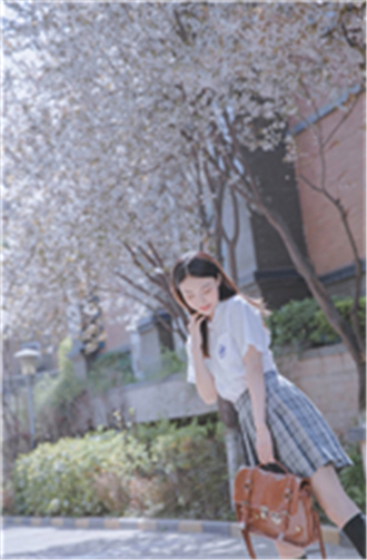 草莓丝瓜香蕉向日葵榴莲大全ios截图1