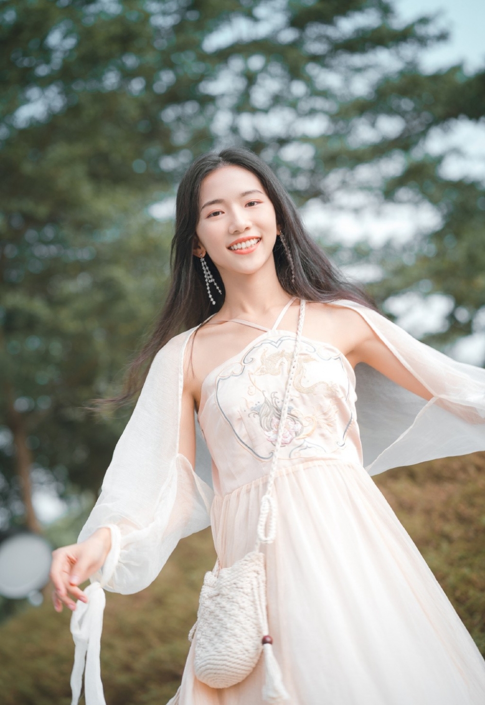 草莓香蕉黄瓜丝瓜榴莲绿巨人视频截图3