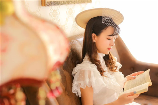 大菠萝app福引导welcome截图2