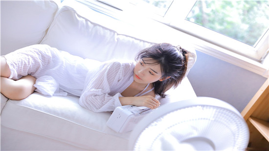 秋葵丝瓜草莓绿巨人截图1