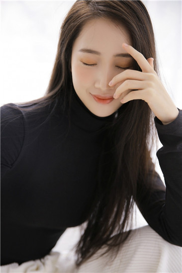 蕾丝视频♥在深夜释放自己截图1