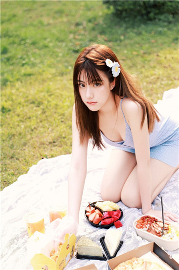 蕾丝视频♥在深夜释放自己截图2