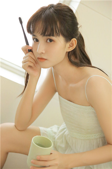 hj65.aqq花季传媒 V3.0.3 无限版截图1