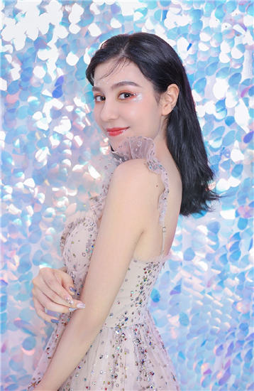 草莓芭乐秋葵鸭脖榴莲污版免费截图2