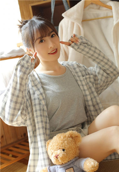 榴莲视频色斑让你流连忘返18截图4