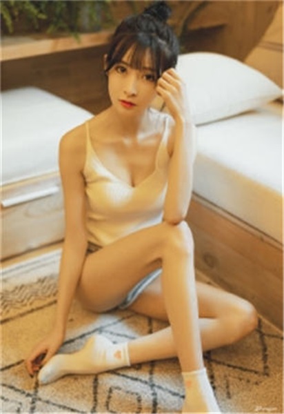 蕾丝视频黄板高清截图2