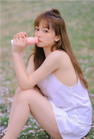 花季v3.072每天免费三次解锁版葫芦娃截图4