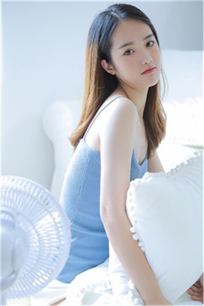 草莓香蕉樱桃黄瓜丝瓜榴莲绿巨人站长统计截图1