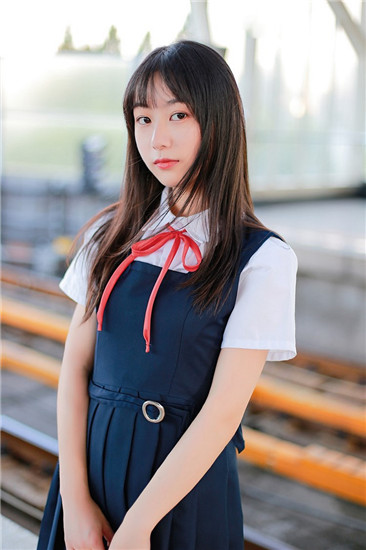 草莓香蕉菠萝秋葵黄瓜绿巨人截图2