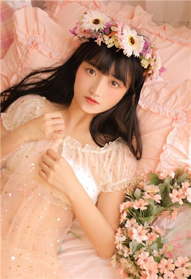 hj6.aqq花季传媒 V3.0.3 无限版截图1