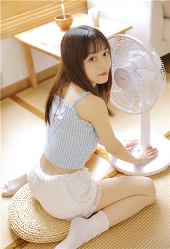 草莓丝瓜香蕉向日葵榴莲18岁无限版站长统计下载截图4