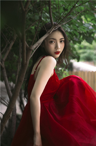 女生付费男生赚钱的聊天软件截图2