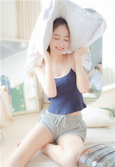 草莓丝瓜香蕉向日葵榴莲18岁污污免费截图2