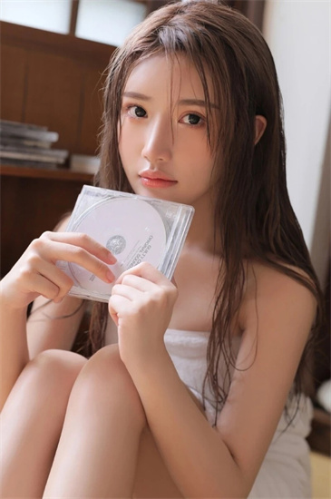含有一分三块的榴莲直播截图1