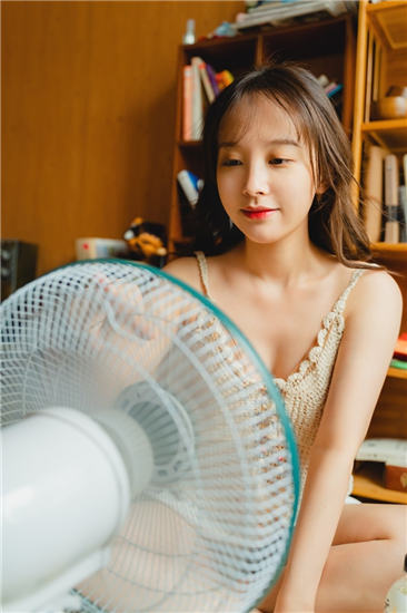 日韩一卡2卡3卡4卡2020视频免费观看截图4