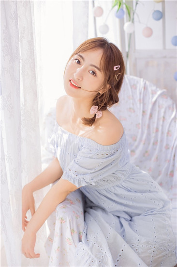 秋葵男的加油站女人美容院看截图1