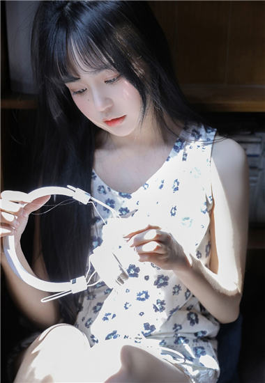 向日葵草莓丝瓜芭乐鸭脖18岁免费版截图4