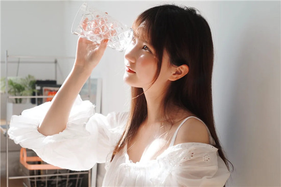 芭乐丝瓜草莓向日葵小猪鸭脖未满18岁
