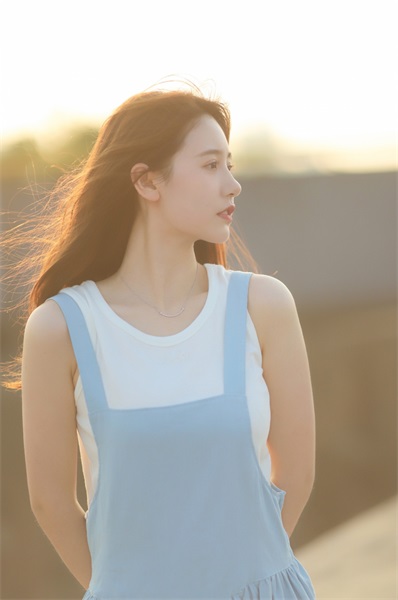 丝瓜草莓榴莲香蕉芭乐小猪绿巨人最新版截图2