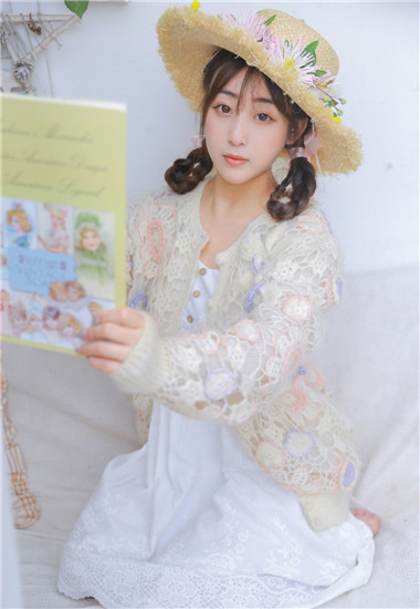 花季传媒美好的夜晚从花季开始,欧美板截图1