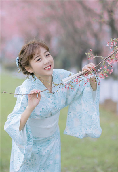 草莓榴莲向日葵秋葵香蕉免费绿巨人手机版截图3