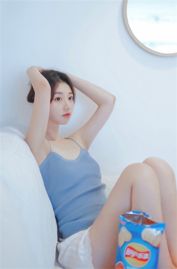 榴莲草莓丝瓜绿巨人污无限制版截图3