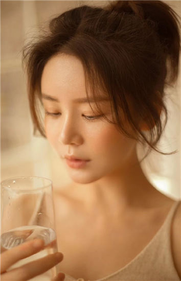 hj58.aqq花季传媒在线观看截图3