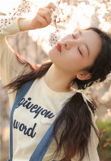 秋葵香蕉苹果草莓丝瓜绿巨人ios截图1
