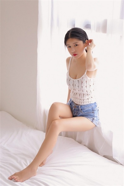 香蕉丝瓜草莓榴莲茄子绿巨人视频最新解锁截图1