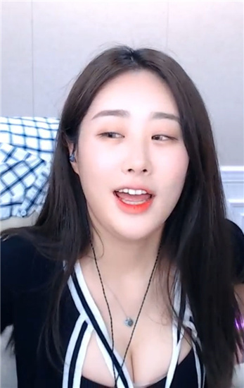 美美哒视频高清免费观看8截图1