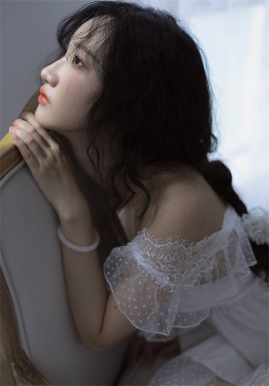 国产传媒蜜果冻天美传媒最新版截图3