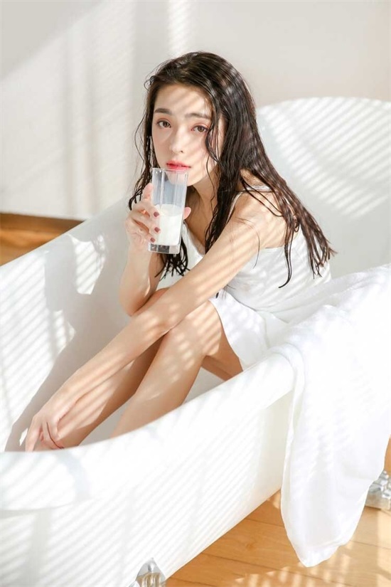 片多多免费观看高清影视永久免费版截图1