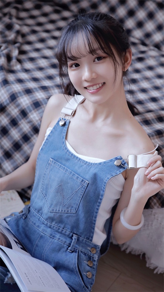 草莓芒果香蕉绿巨人丝瓜秋葵手机版截图3