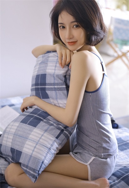 花蝴蝶免费视频在线观看高清版无限制版截图2