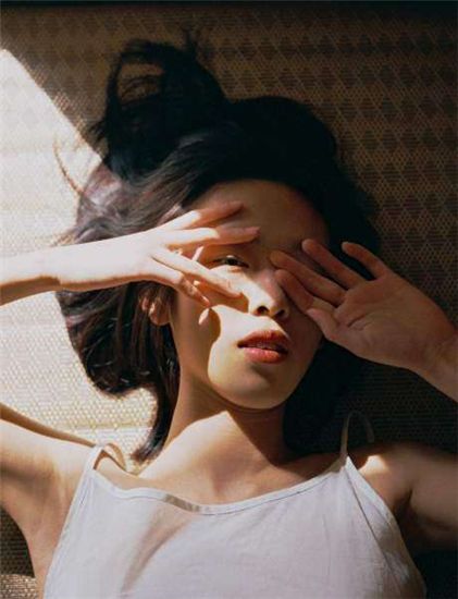 花蝴蝶在线观看免费版高清视频截图3