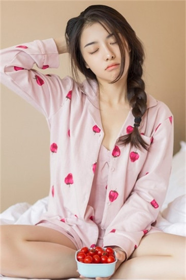 草莓香蕉绿巨人丝瓜榴莲无限18截图2