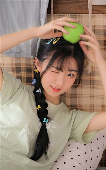 丝瓜草莓榴莲秋葵芭乐18岁污卍解锁版截图1