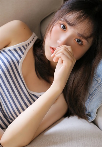 青丝影院视频在线播放中文版截图3