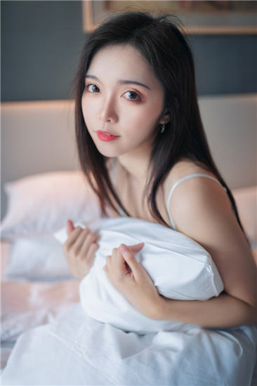 天美传媒果冻传媒入口视频截图4