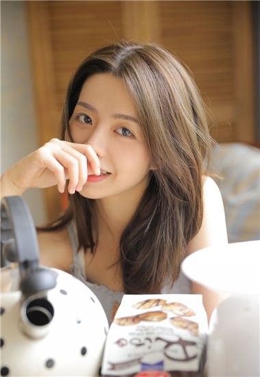 草莓榴莲秋葵绿丝污ios无限看免费版截图3